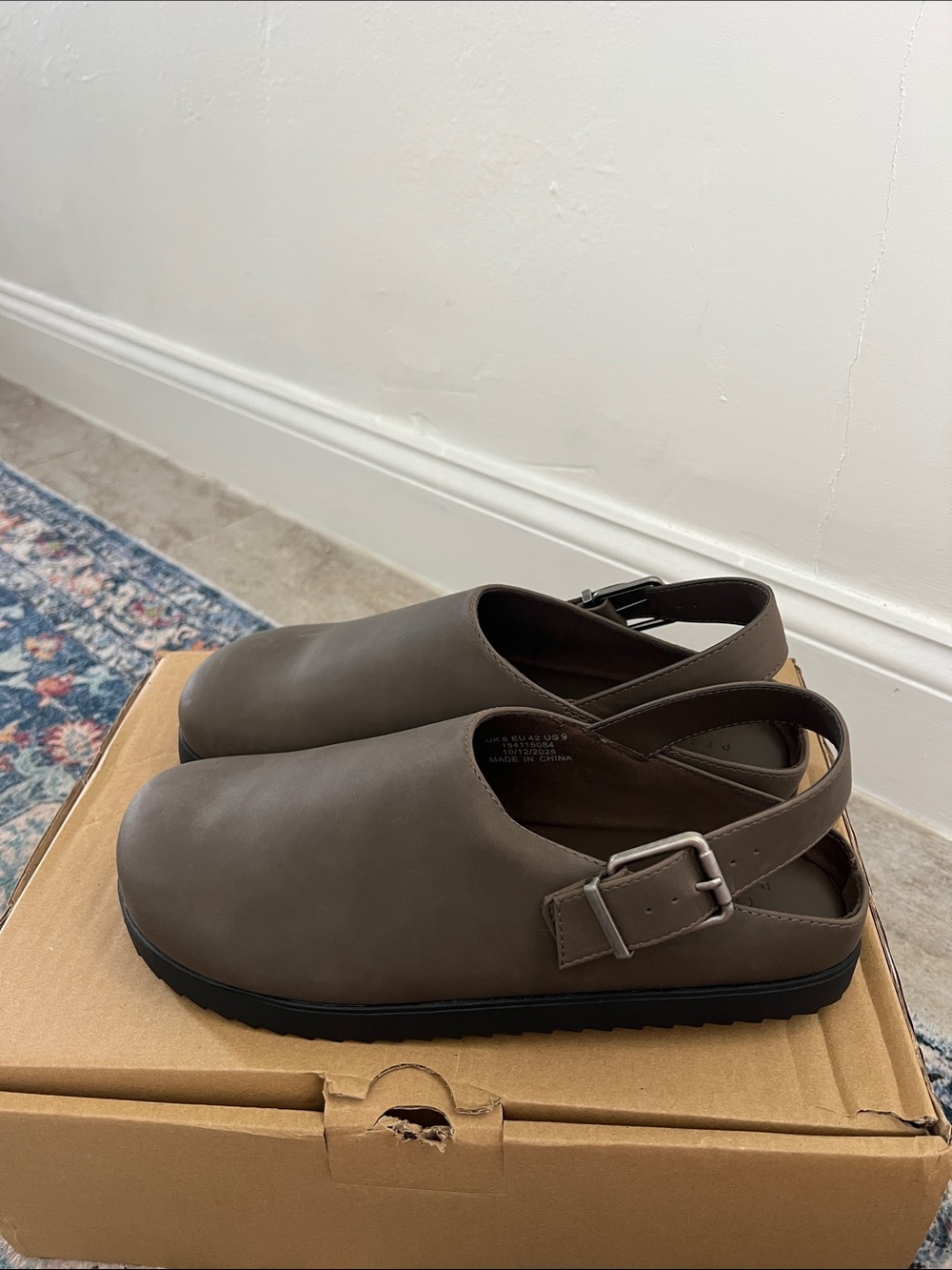 Men's Clogs